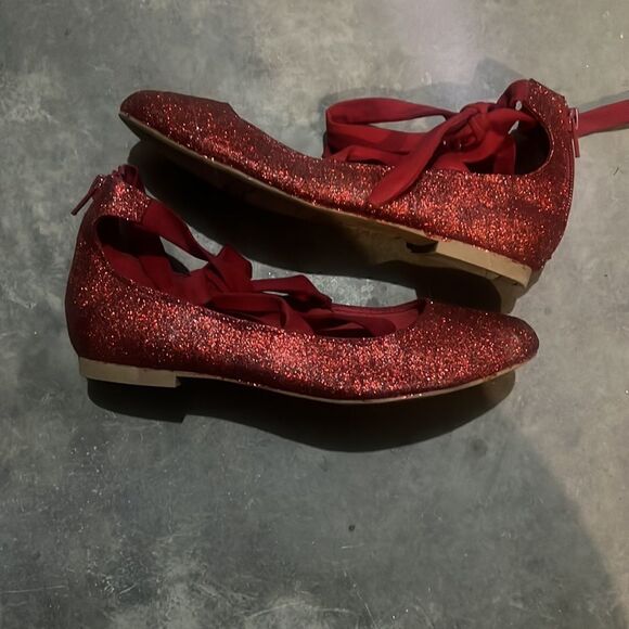 Size 6.5 Upcycled Sparkly Red Trash Ankle Wrap Ballet Flats - Picture 4 of 6